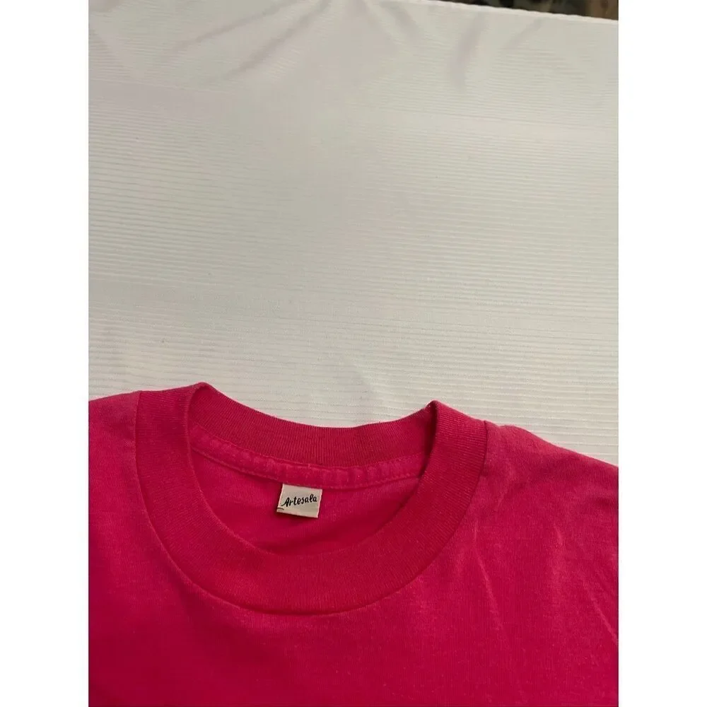 Artesala Prikichi Aruba Vintage 80s Pink Single Stitch T-Shirt Size M/L See Meas